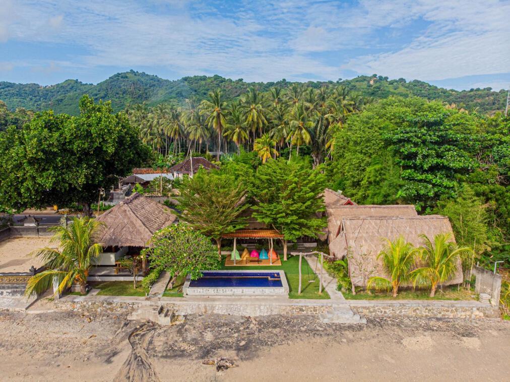 Krisna Bungalows And Restaurant Sekotong Dış mekan fotoğraf