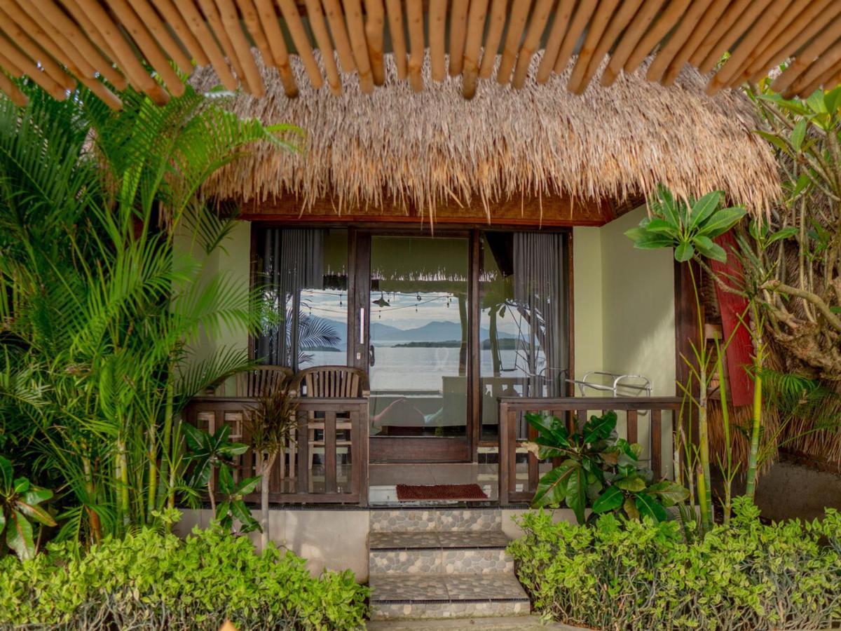 Krisna Bungalows And Restaurant Sekotong Dış mekan fotoğraf