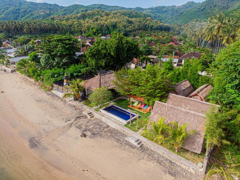 Krisna Bungalows And Restaurant Sekotong Dış mekan fotoğraf