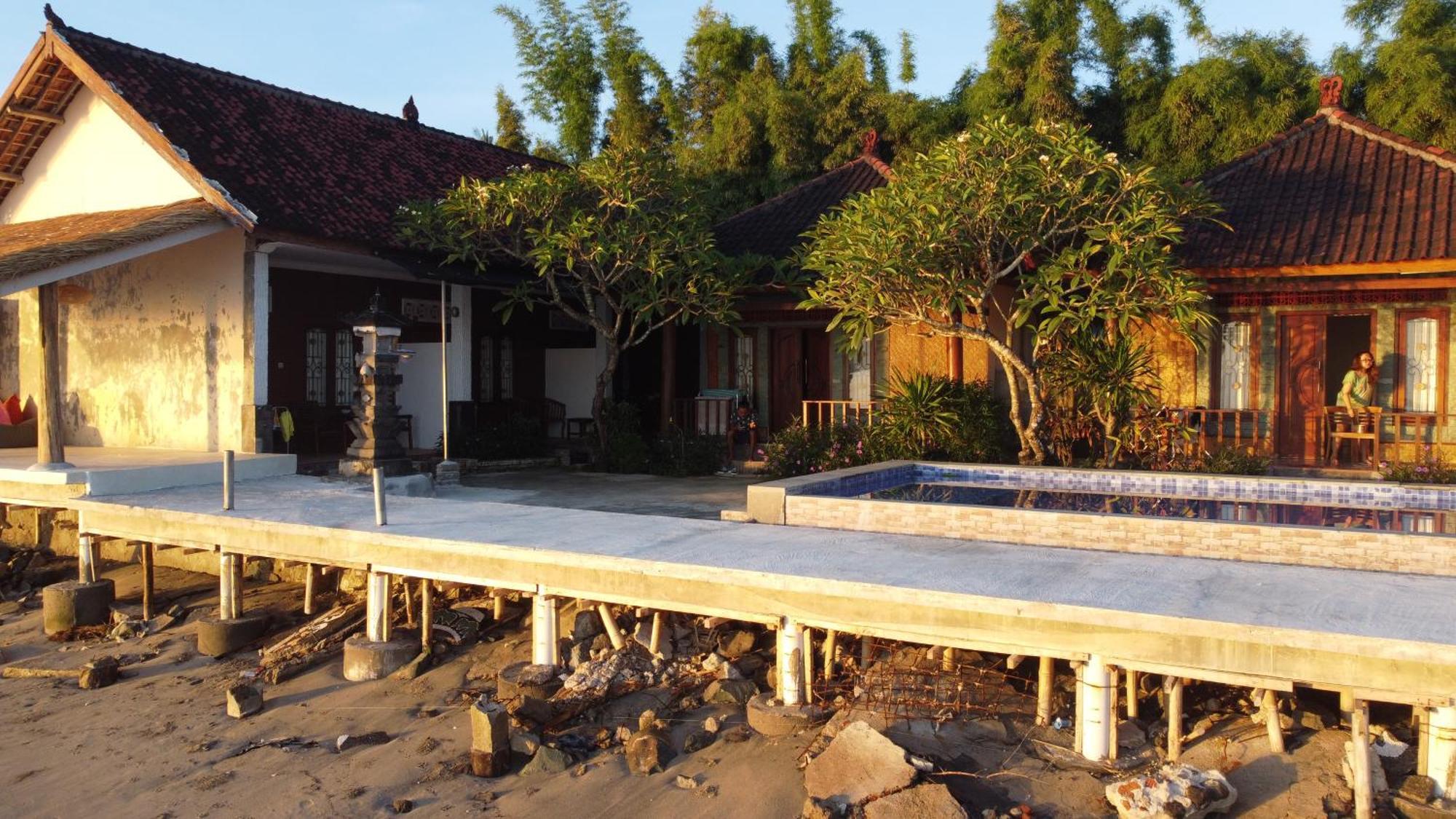 Krisna Bungalows And Restaurant Sekotong Dış mekan fotoğraf