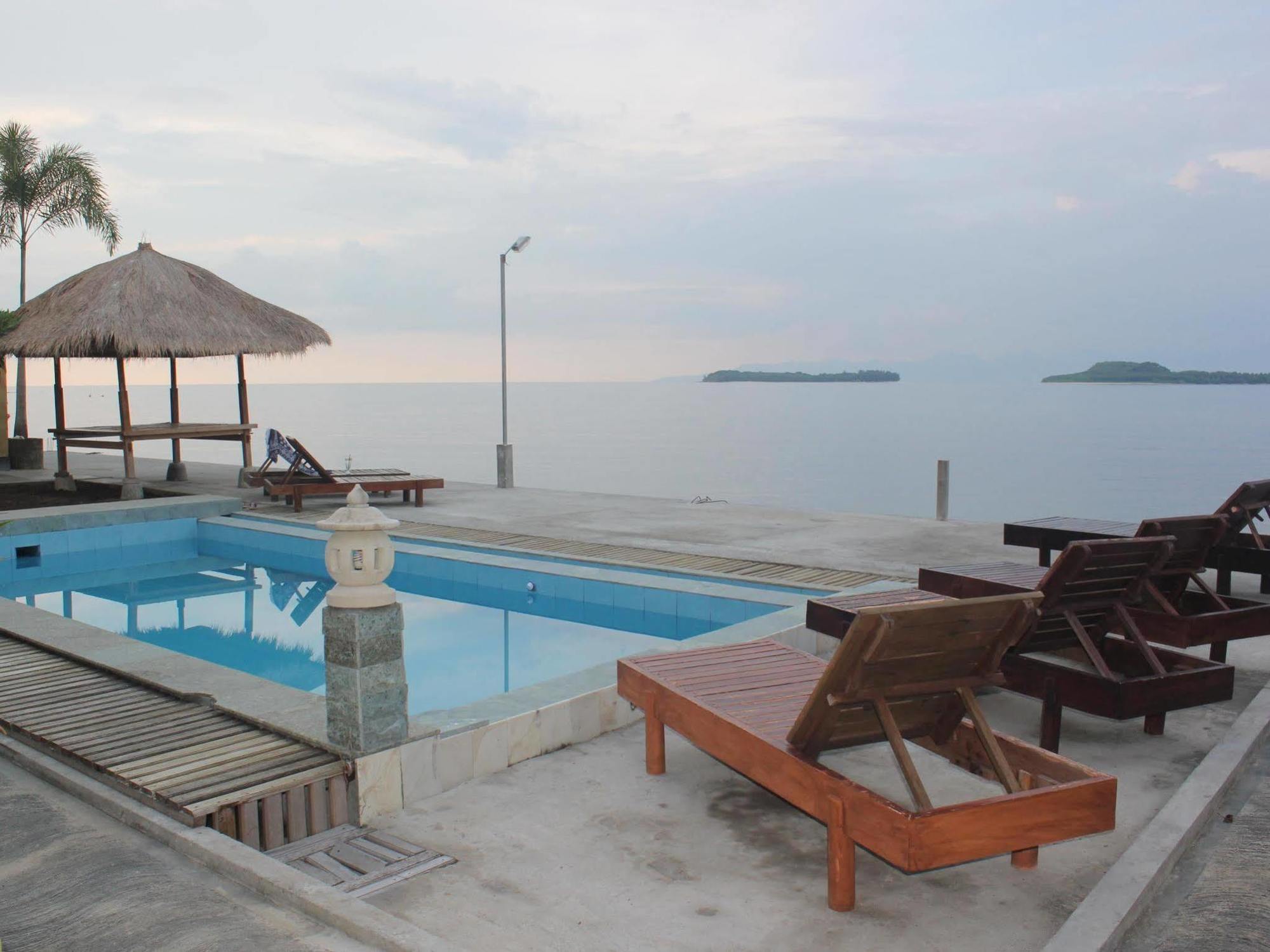 Krisna Bungalows And Restaurant Sekotong Dış mekan fotoğraf