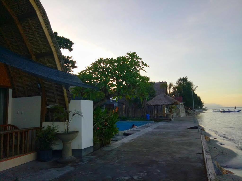Krisna Bungalows And Restaurant Sekotong Dış mekan fotoğraf